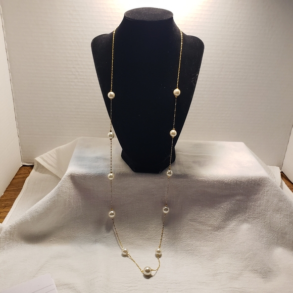 Vintage and retired in 2004 Premier Designs Oceania Goldtone Faux Pearl Necklace - Picture 3 of 6